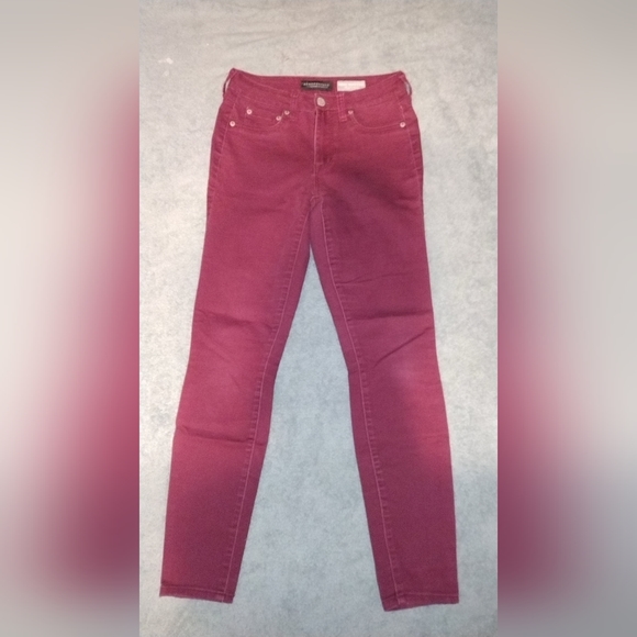 Aeropostale Pants - Aeropostale Red High Waisted Jogging